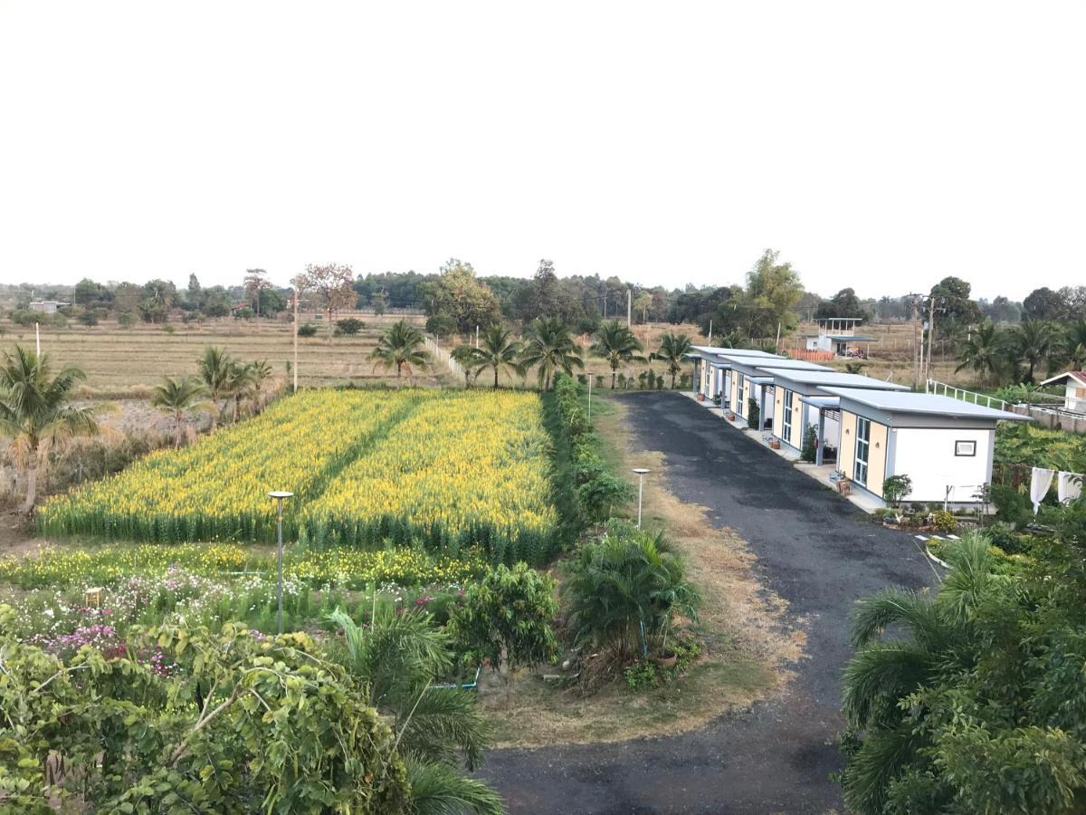 Ok Farm Resort Det Udom Exterior foto