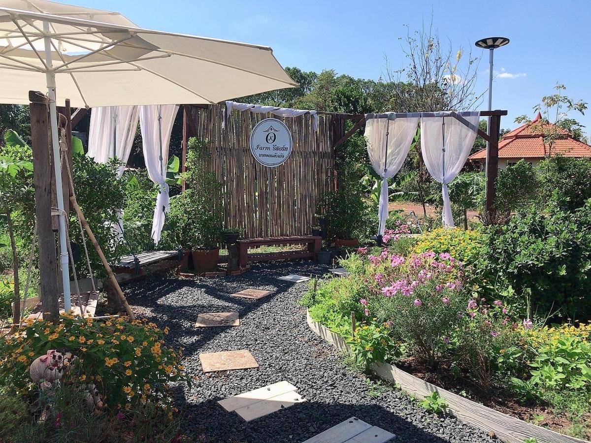 Ok Farm Resort Det Udom Exterior foto