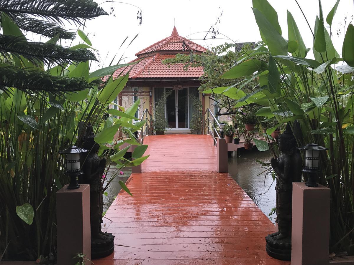 Ok Farm Resort Det Udom Exterior foto